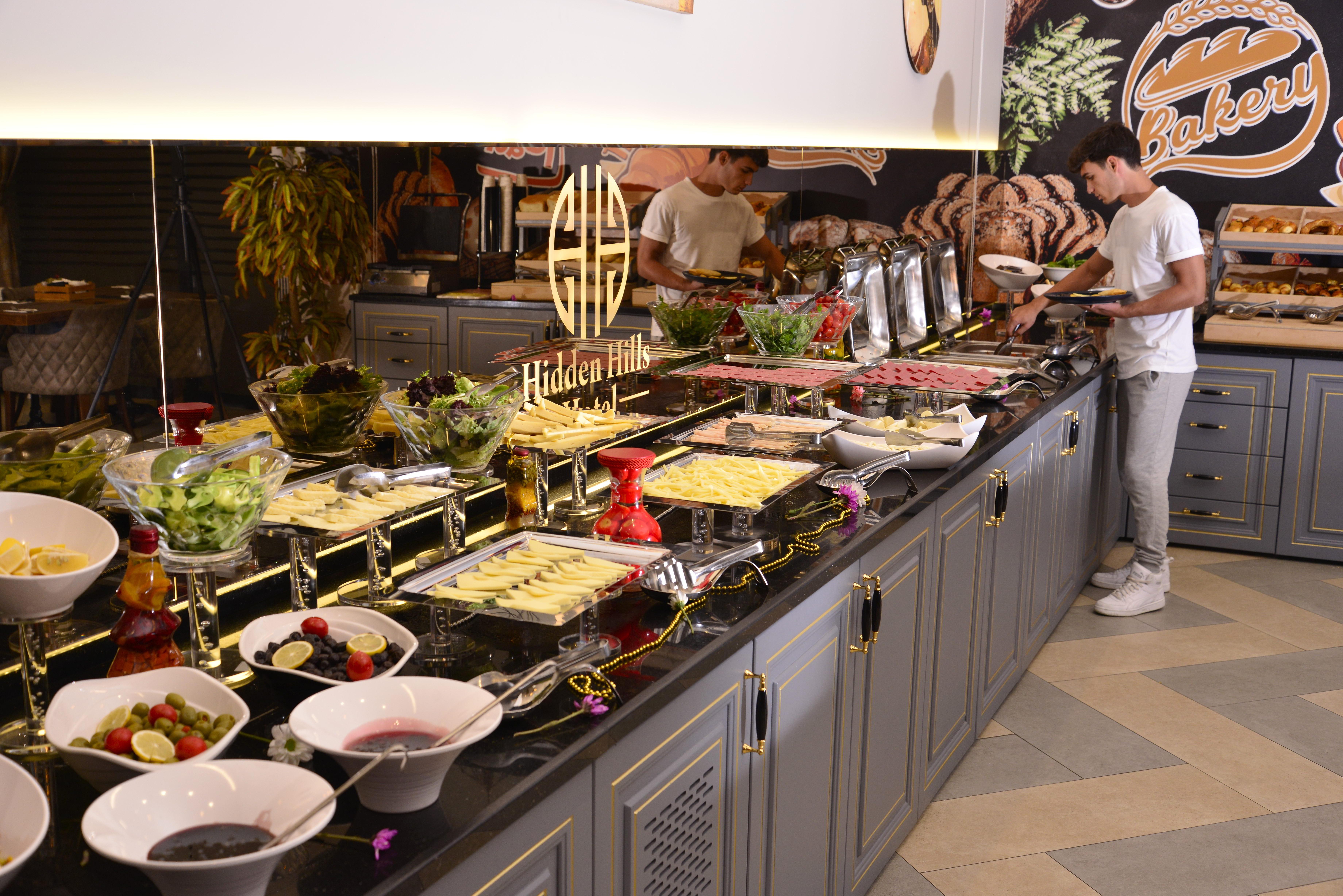 Best Western Premier Hidden Hills Hotel Istanbul Luaran gambar A buffet at a restaurant